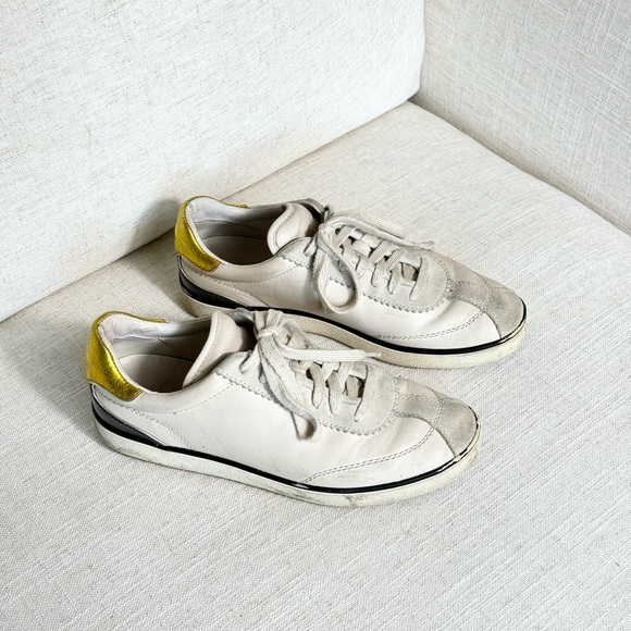 COACH C113 Silky/nappa Suede
Chalk/smog. Size‎ 10.5 - Picture 1 of 7